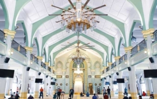El espacio sagrado de la mezquita: una guía de etiqueta y respeto