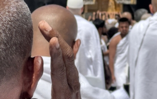 People praying at Hajj